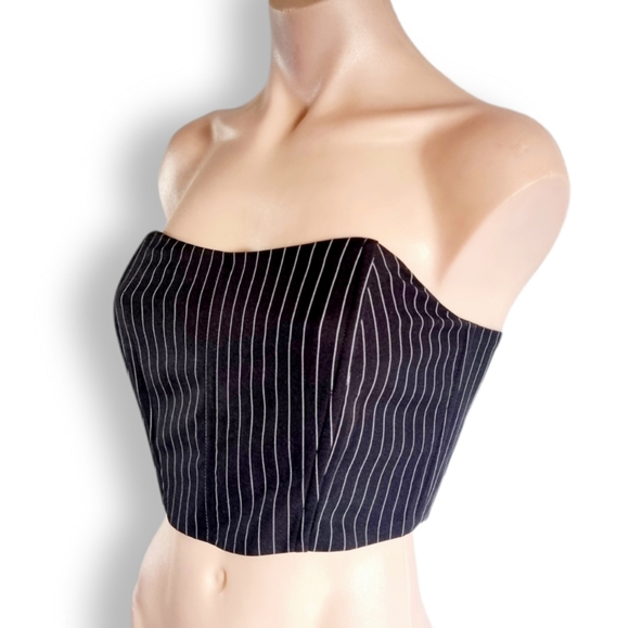 Black, pinstripe, zip-up corset crop top / boob tube / strapless top - Picture 3 of 7